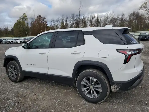 3GNAXPEG8TL113630 2026 CHEVROLET EQUINOX - Image 2