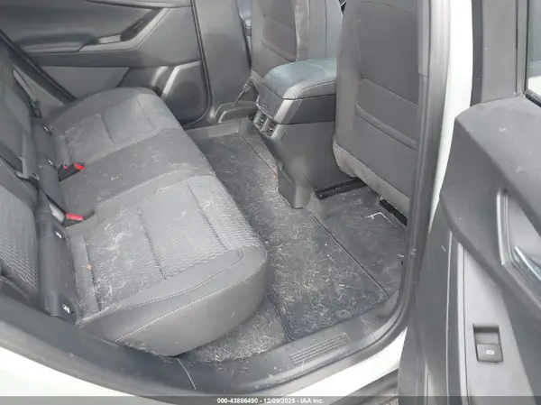 3GNAXPEG8TL131318 2026 CHEVROLET EQUINOX - Image 8
