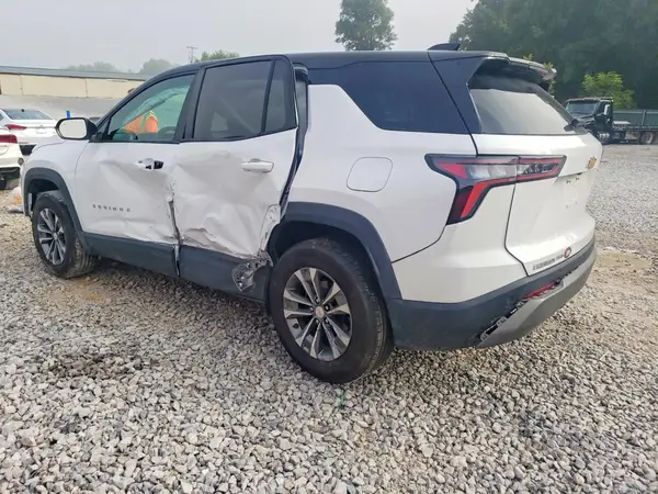 3GNAXPEG8TL143128 2026 CHEVROLET EQUINOX - Image 2