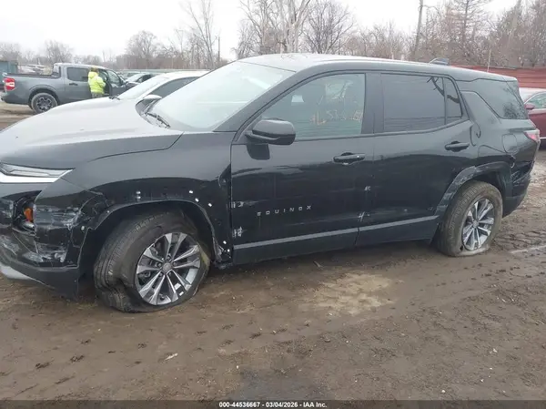 2026 CHEVROLET EQUINOX auction photo 6