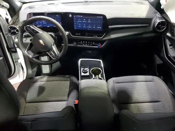 3GNAXPEG8TL236909 2026 CHEVROLET EQUINOX - Image 8