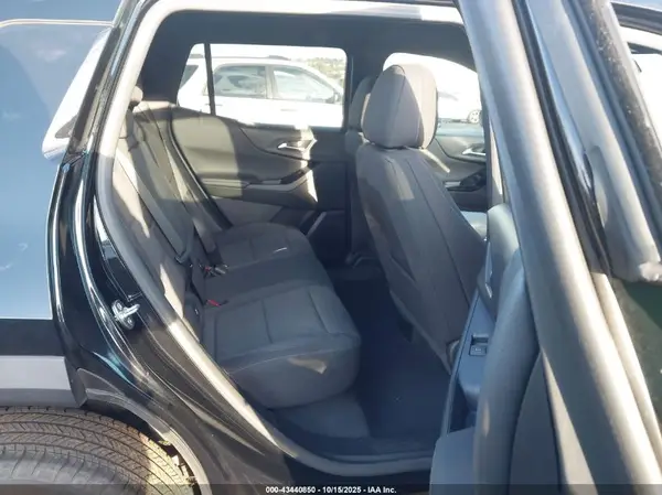 3GNAXPEG9SL146733 2025 CHEVROLET EQUINOX - Image 8