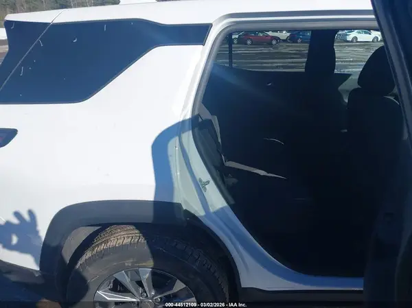3GNAXPEG9SL163662 2025 CHEVROLET EQUINOX - Image 8