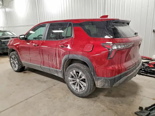 3GNAXPEG9SL187105 2025 CHEVROLET EQUINOX - Image 2