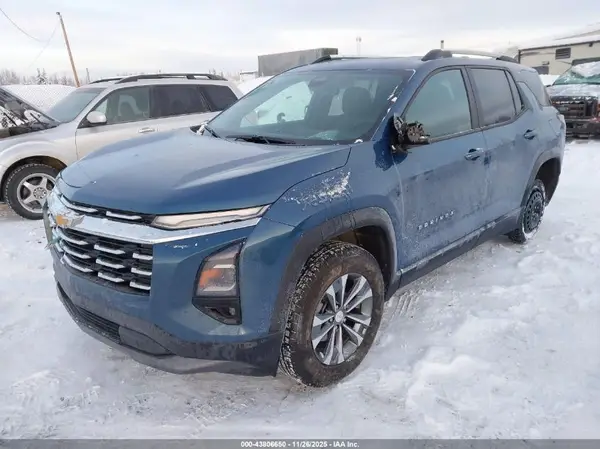 3GNAXPEG9SL268749 2025 CHEVROLET EQUINOX - Image 2