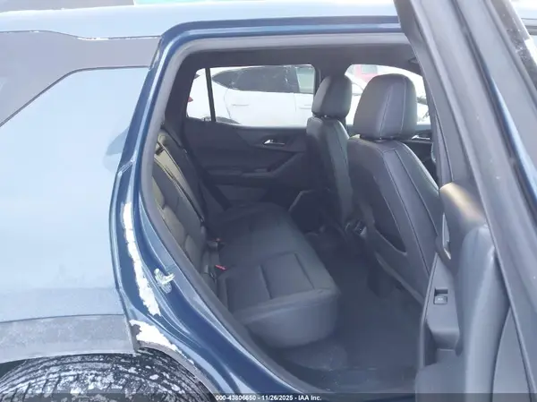 3GNAXPEG9SL268749 2025 CHEVROLET EQUINOX - Image 8