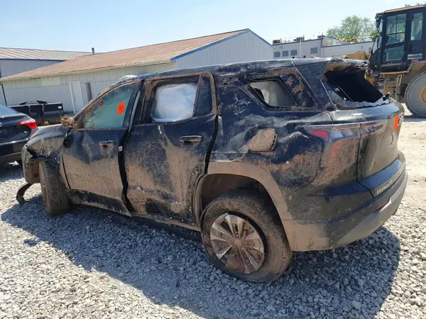 3GNAXPEG9SL308005 2025 CHEVROLET EQUINOX - Image 2