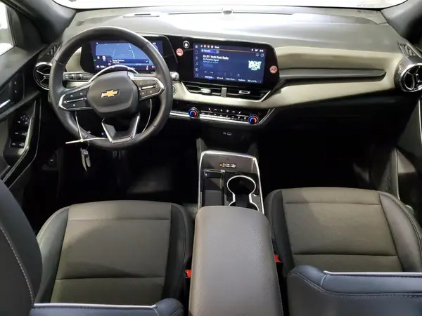 3GNAXPEG9SL312104 2025 CHEVROLET EQUINOX - Image 8