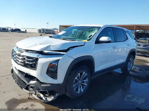 3GNAXPEG9TL128721 2026 CHEVROLET EQUINOX - Image 2