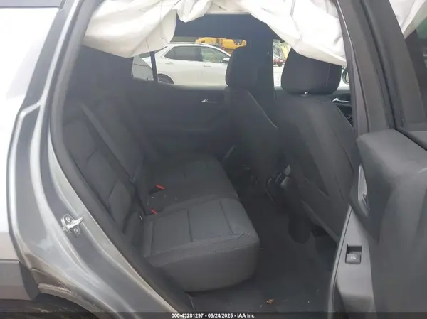 3GNAXPEG9TL158334 2026 CHEVROLET EQUINOX - Image 8