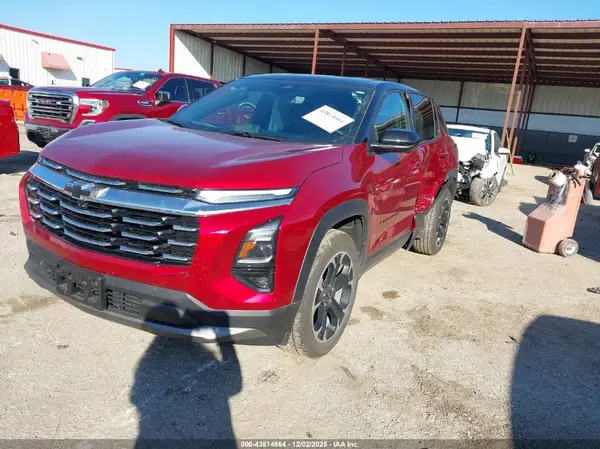 3GNAXPEG9TL159628 2026 CHEVROLET EQUINOX - Image 2