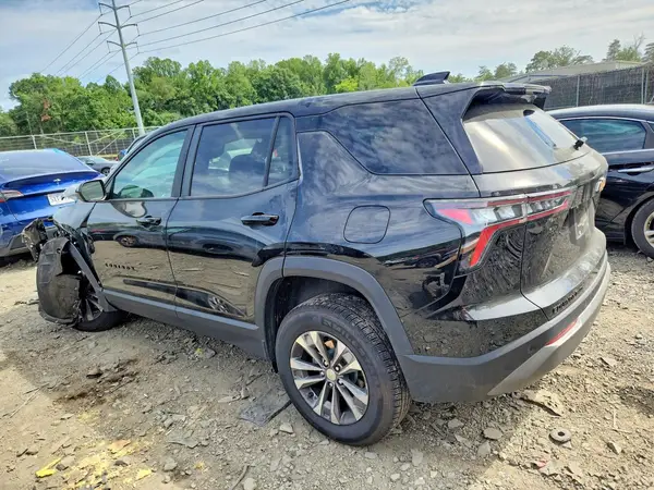 3GNAXPEG9TL191172 2026 CHEVROLET EQUINOX - Image 2