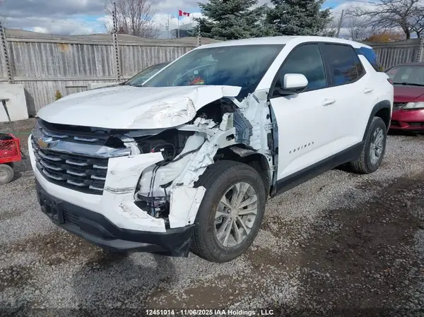 3GNAXPEG9TL283527 2026 CHEVROLET EQUINOX - Image 2