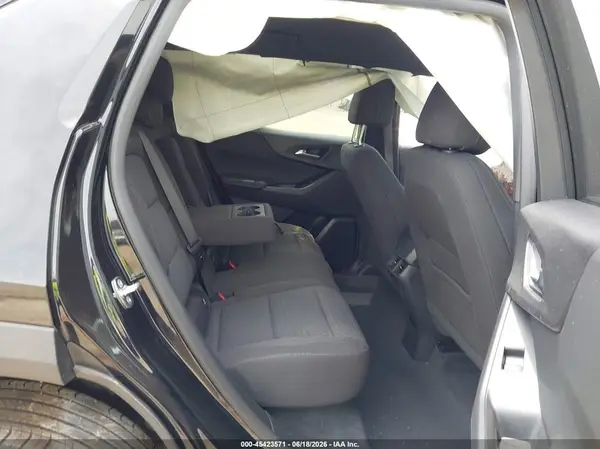 3GNAXPEG9TL352930 2026 CHEVROLET EQUINOX - Image 8