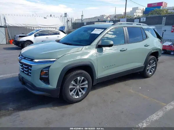 3GNAXPEGXSL114552 2025 CHEVROLET EQUINOX - Image 2
