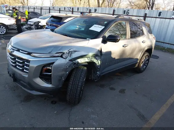 3GNAXPEGXSL156140 2025 CHEVROLET EQUINOX - Image 2