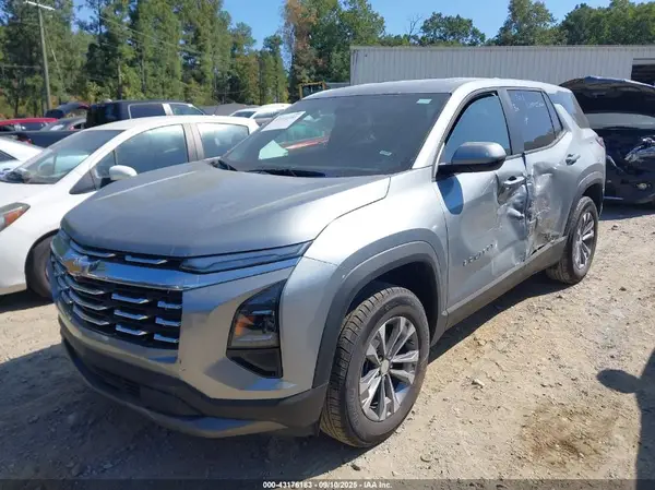 3GNAXPEGXSL322916 2025 CHEVROLET EQUINOX - Image 2
