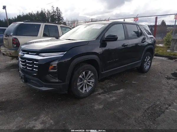 3GNAXPEGXSL323242 2025 CHEVROLET EQUINOX - Image 2