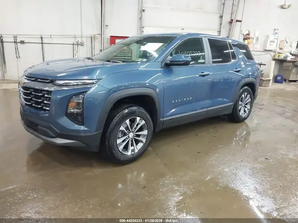 3GNAXPEGXTL149917 2026 CHEVROLET EQUINOX - Image 2