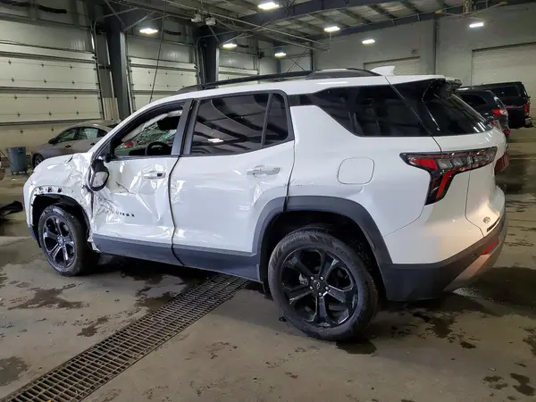 3GNAXPEGXTL246258 2026 CHEVROLET EQUINOX - Image 2