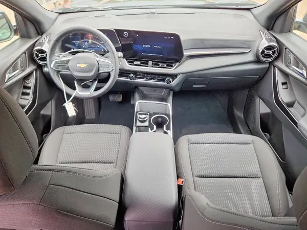 3GNAXPEGXTL264114 2026 CHEVROLET EQUINOX - Image 8