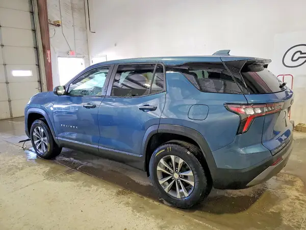 3GNAXPEGXTL270883 2026 CHEVROLET EQUINOX - Image 2