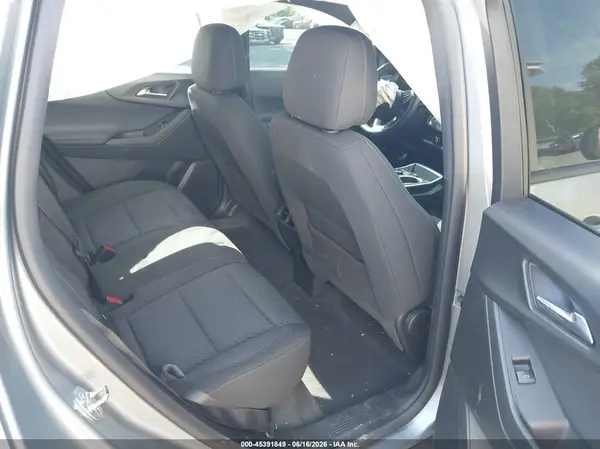 3GNAXPEGXTL397827 2026 CHEVROLET EQUINOX - Image 8