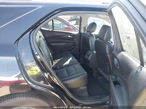 3GNAXPEU5JL165915 2018 CHEVROLET EQUINOX - Image 8