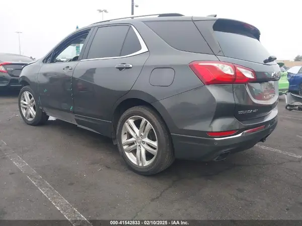 3GNAXPEX5KS599124 2019 CHEVROLET EQUINOX - Image 2