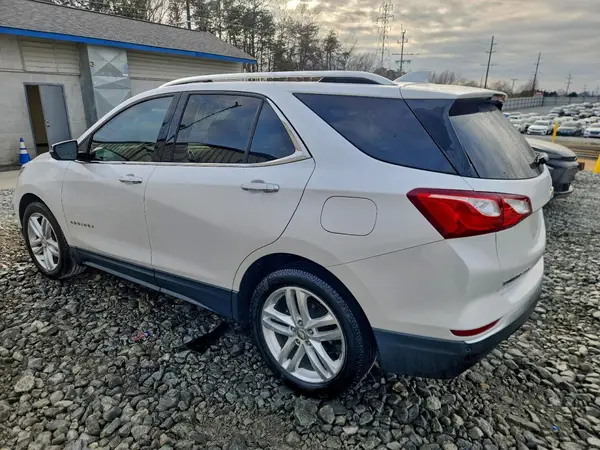 3GNAXPEX5LS715519 2020 CHEVROLET EQUINOX - Image 2