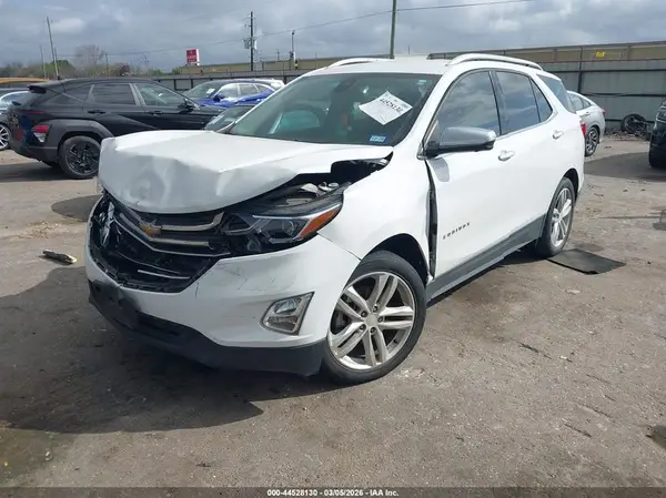3GNAXPEX6KL353581 2019 CHEVROLET EQUINOX - Image 2