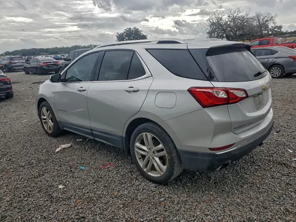 3GNAXPEX6LS532274 2020 CHEVROLET EQUINOX - Image 2