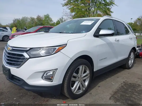 3GNAXPEX7KS635217 2019 CHEVROLET EQUINOX - Image 2