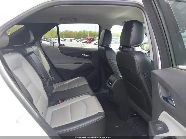 3GNAXPEX7KS635217 2019 CHEVROLET EQUINOX - Image 8