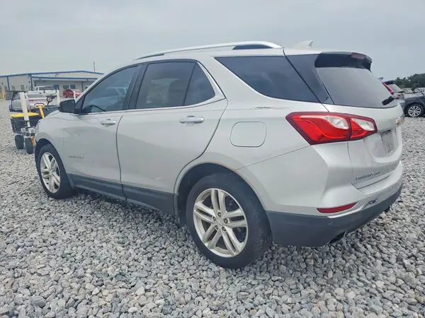 3GNAXPEX7LS523101 2020 CHEVROLET EQUINOX - Image 2