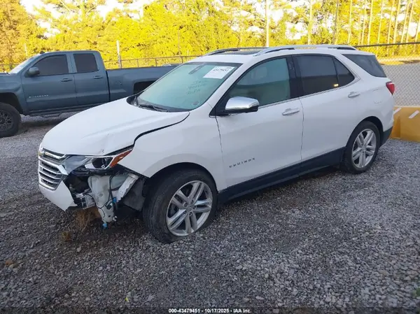 3GNAXPEX7LS719569 2020 CHEVROLET EQUINOX - Image 2