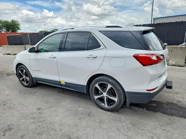 3GNAXPEX9LS705057 2020 CHEVROLET EQUINOX - Image 2