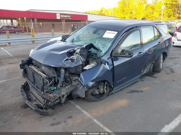 3GNAXREV0JS507944 2018 CHEVROLET EQUINOX - Image 2