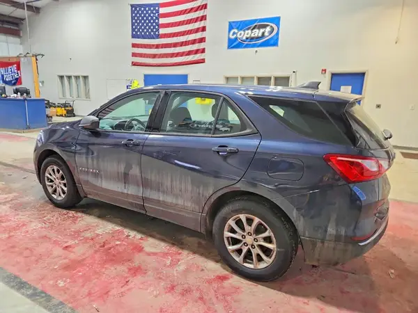 3GNAXREV0JS547456 2018 CHEVROLET EQUINOX - Image 2