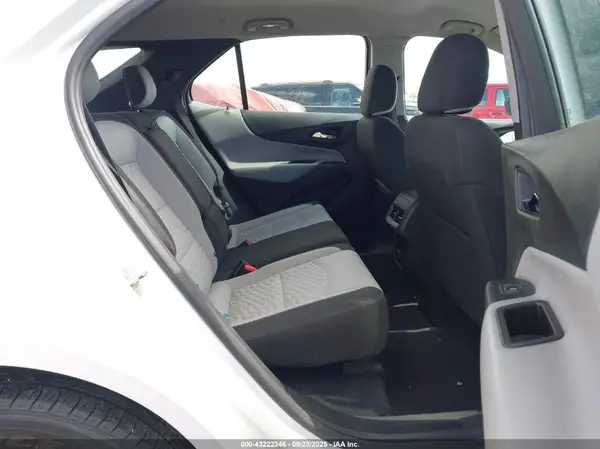 3GNAXREV0JS573801 2018 CHEVROLET EQUINOX - Image 8