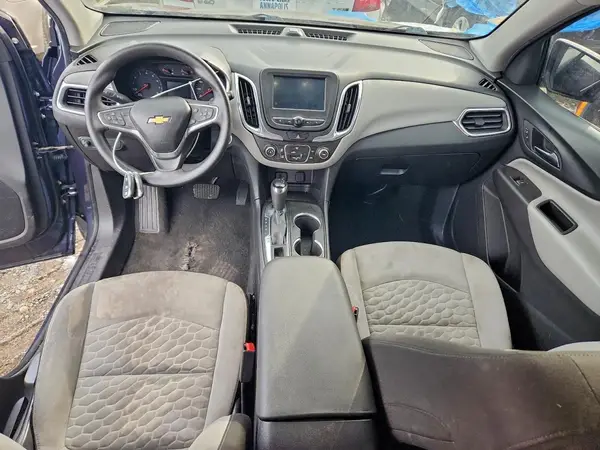 3GNAXREV1JL102055 2018 CHEVROLET EQUINOX - Image 8