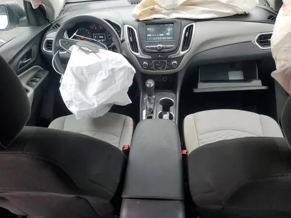 3GNAXREV1JL105022 2018 CHEVROLET EQUINOX - Image 8