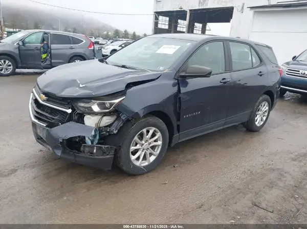 3GNAXREV2JL344613 2018 CHEVROLET EQUINOX - Image 2