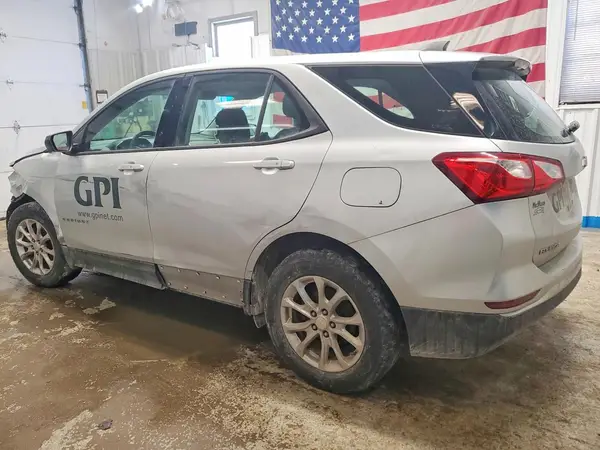 3GNAXREV2JL373254 2018 CHEVROLET EQUINOX - Image 2