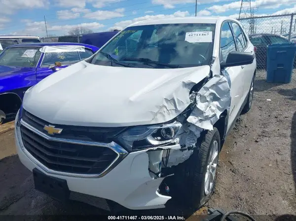3GNAXREV3JL381718 2018 CHEVROLET EQUINOX - Image 2
