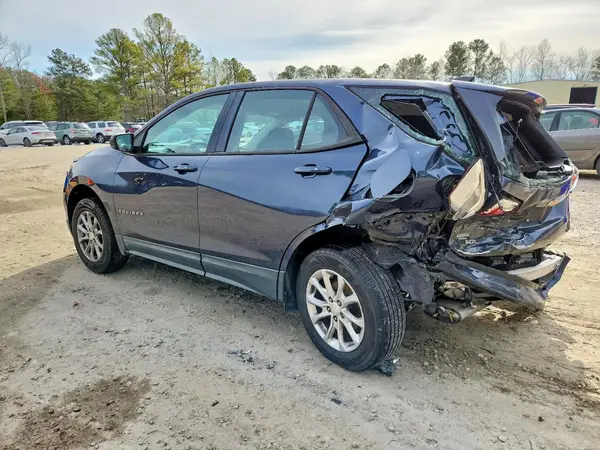 3GNAXREV4JS535603 2018 CHEVROLET EQUINOX - Image 2