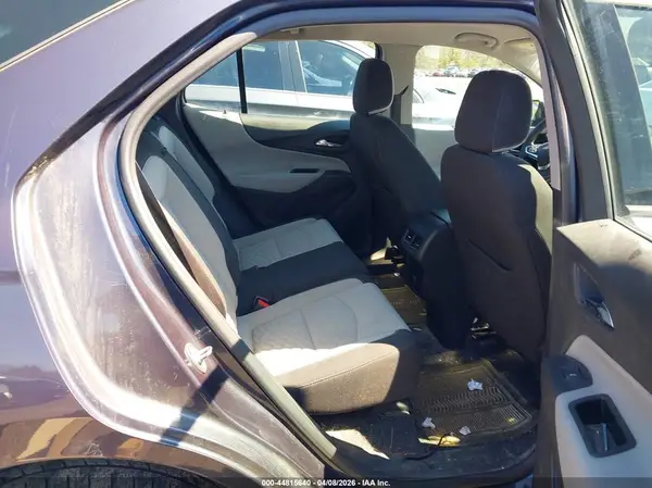 3GNAXREV4JS604533 2018 CHEVROLET EQUINOX - Image 8