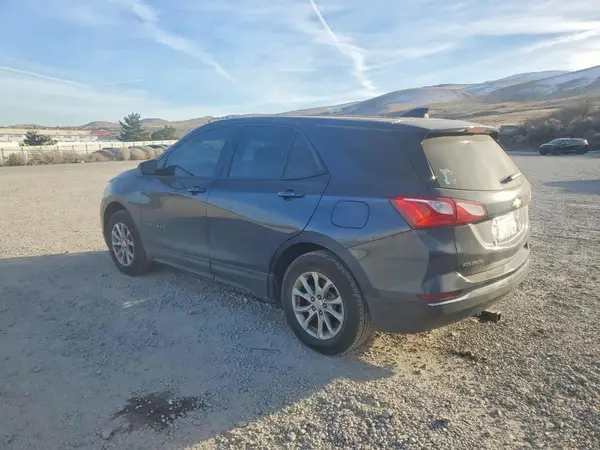 3GNAXREV5JL123376 2018 CHEVROLET EQUINOX - Image 2