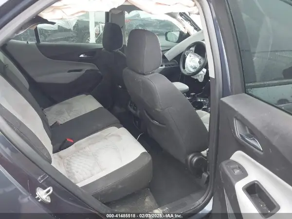 3GNAXREV5JL301075 2018 CHEVROLET EQUINOX - Image 8