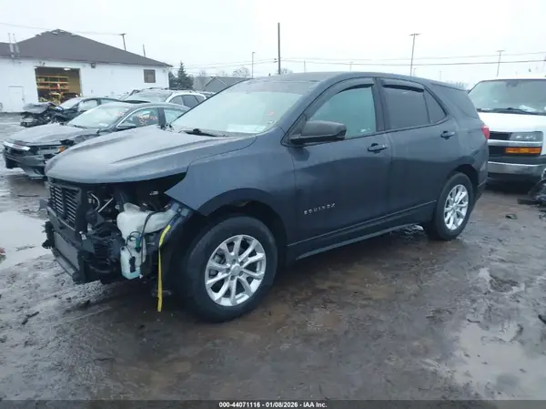 3GNAXREV6JS612410 2018 CHEVROLET EQUINOX - Image 2